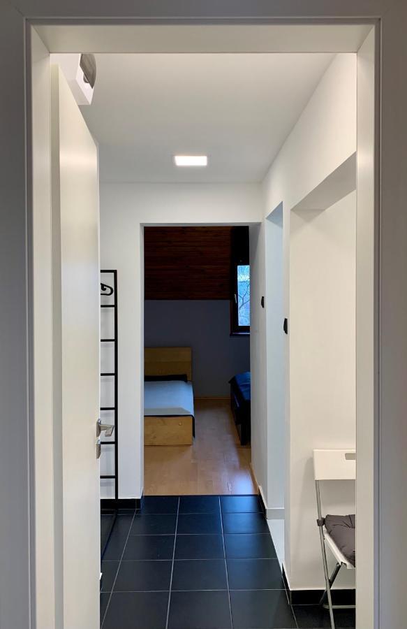 Var-Lak Apartman Eger Zewnętrze zdjęcie
