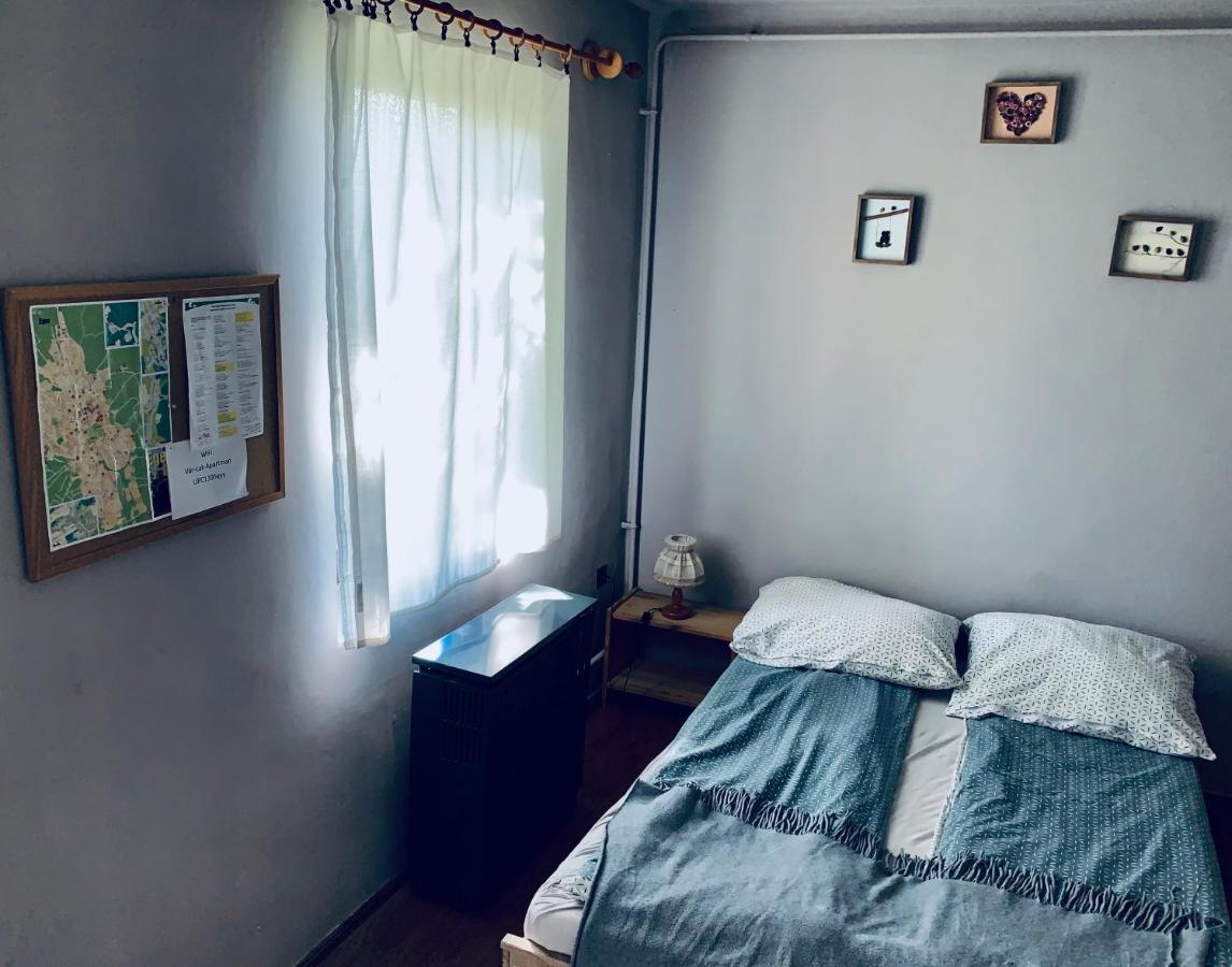 Var-Lak Apartman Eger Zewnętrze zdjęcie